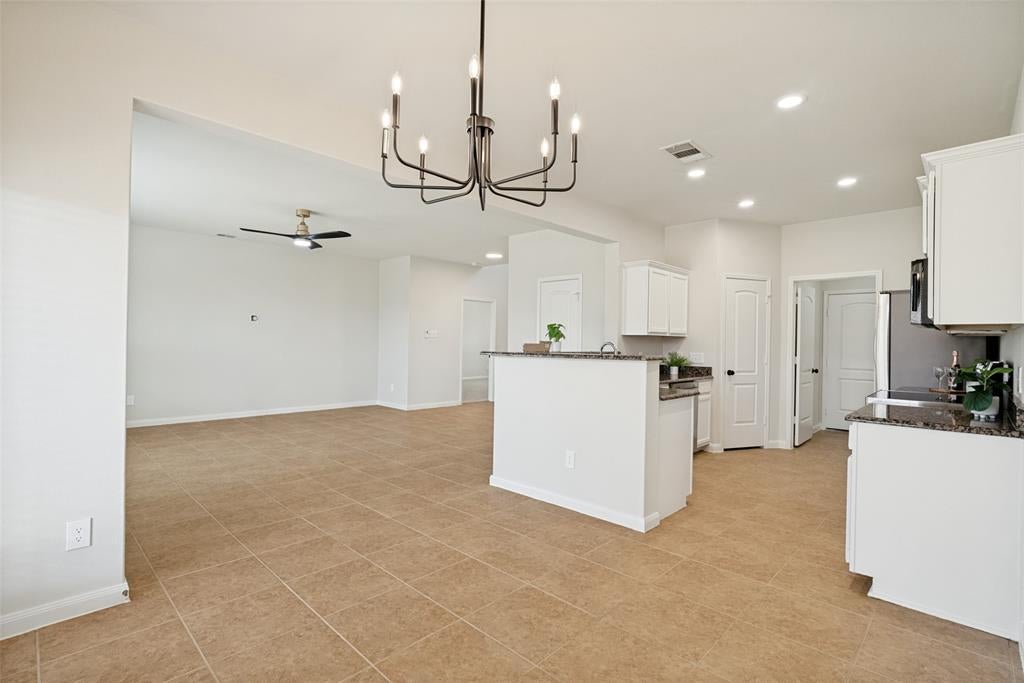 4225 Tower Lane