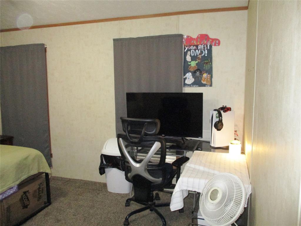 L Lloyd - Residential