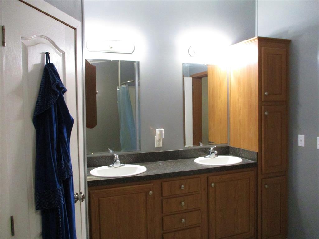 L Lloyd - Residential