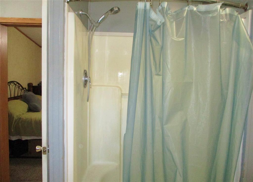 L Lloyd - Residential