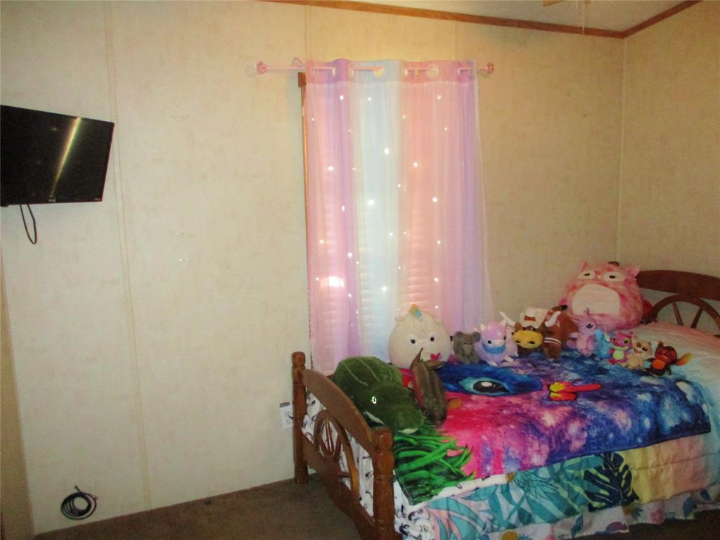 L Lloyd - Residential