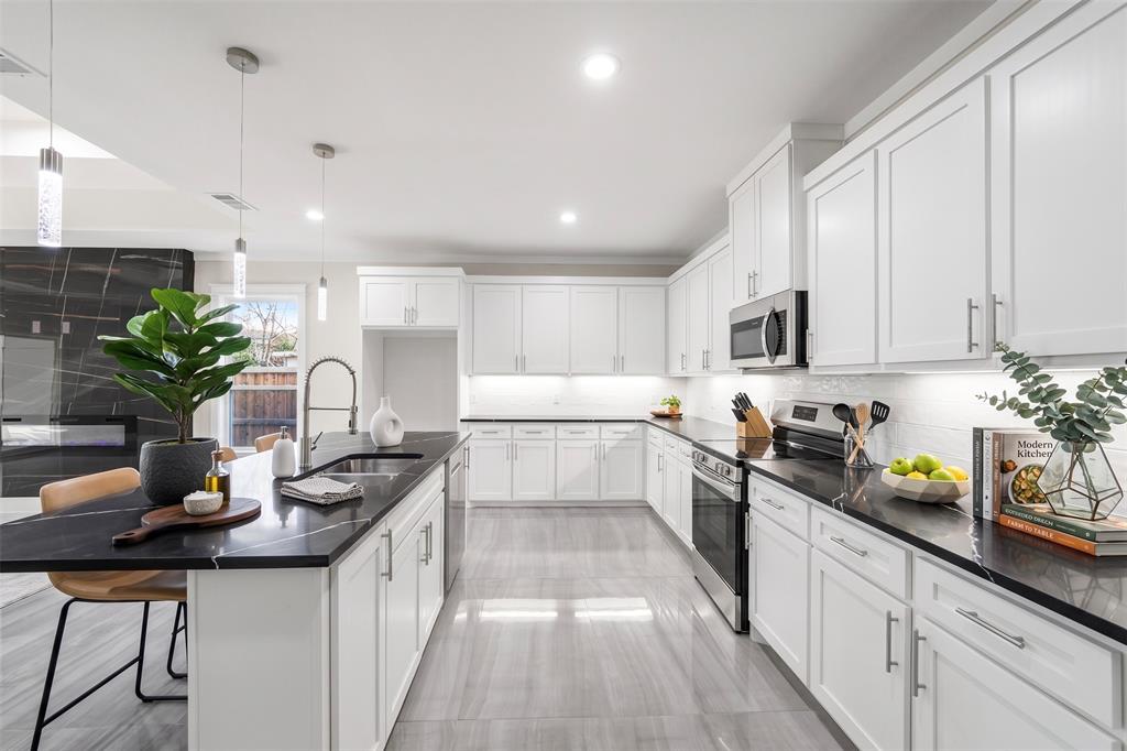 3105 Crossman Avenue