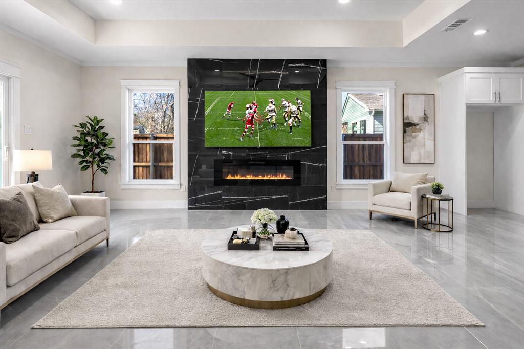 3105 Crossman Avenue