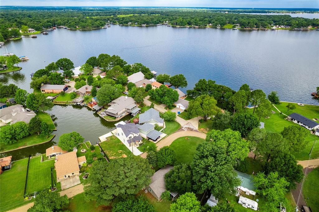 Deepwater Estate - Residential