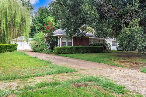 A home in Shreveport