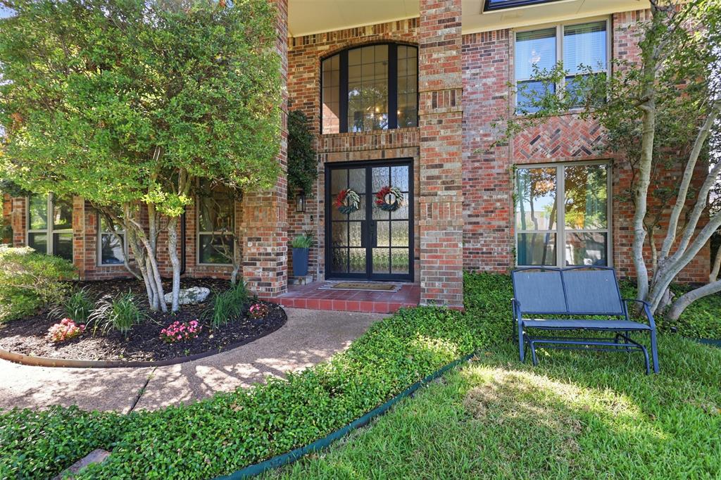 7621 Woodside Hill