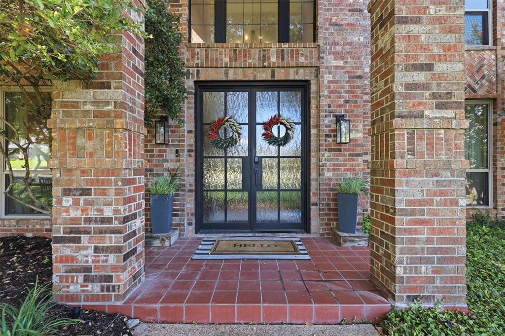 7621 Woodside Hill