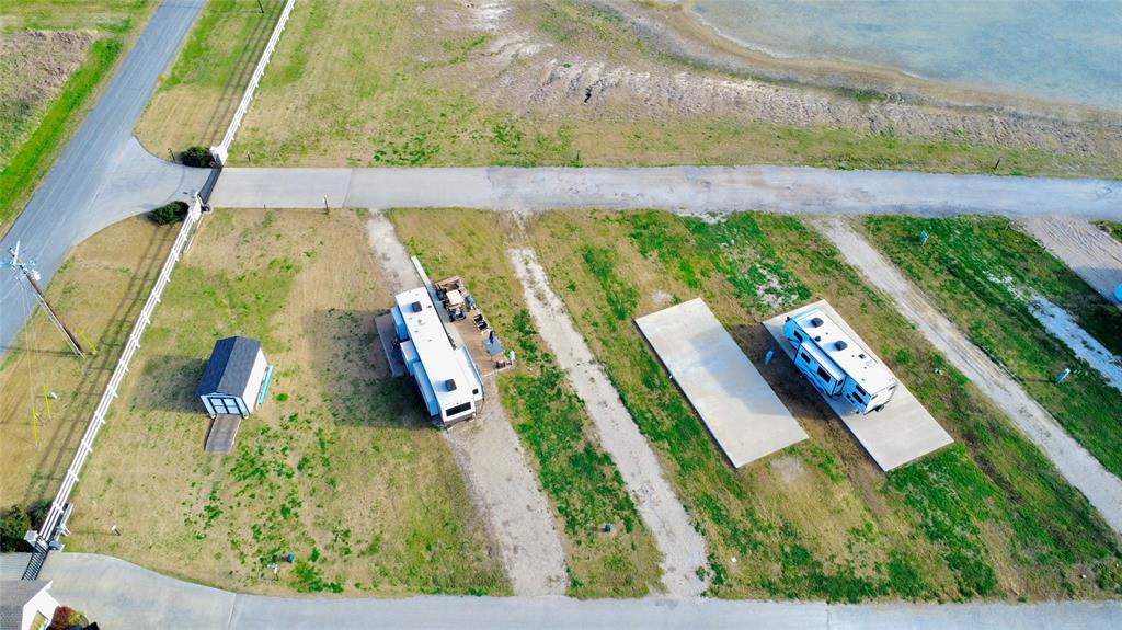 Peninsula Point - Land