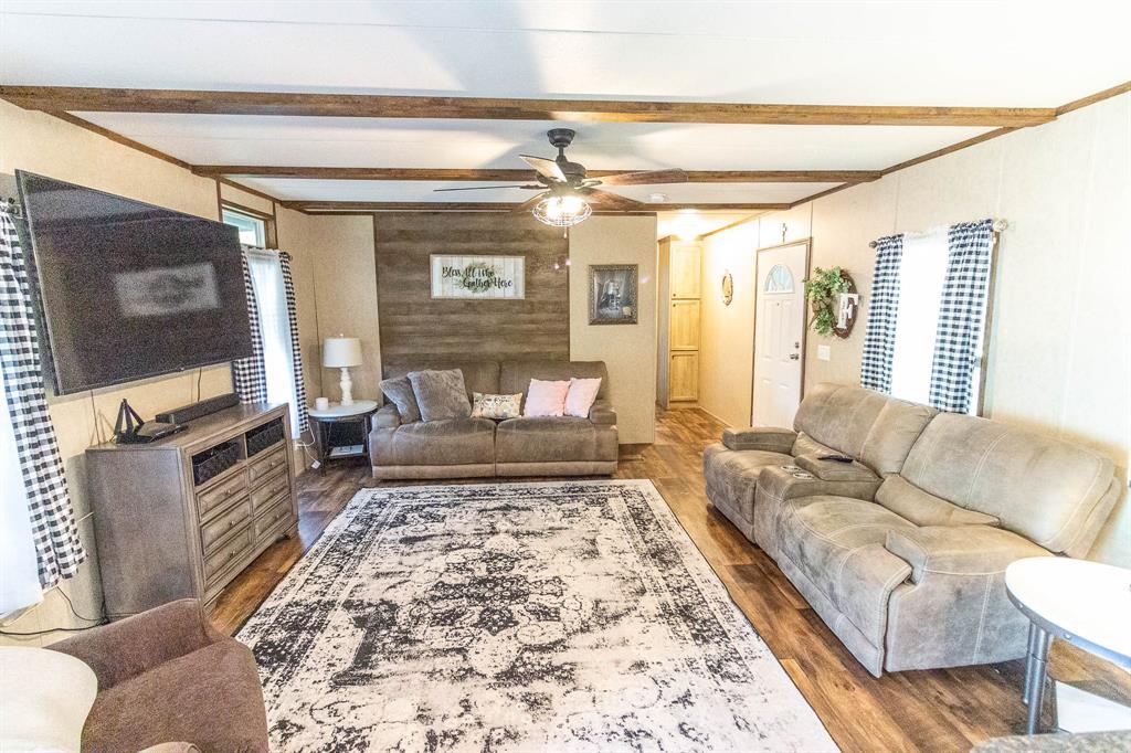 JNO E ROOF, TRACT 60.01 - Residential