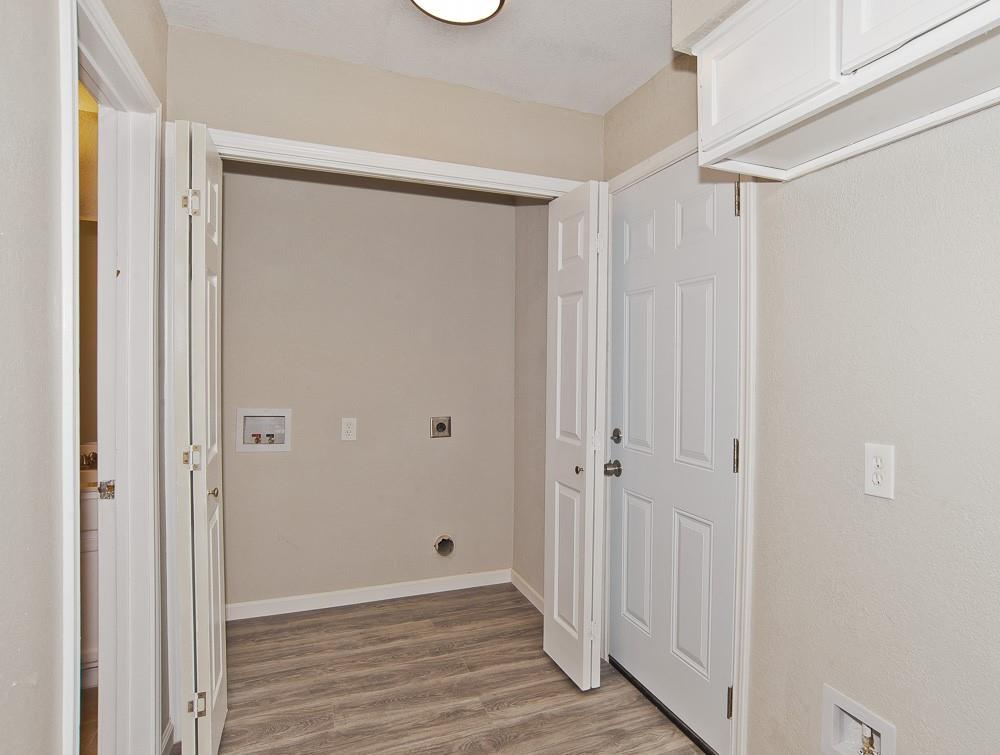 Whispering Meadow 2nd Inc Add - Residential Lease