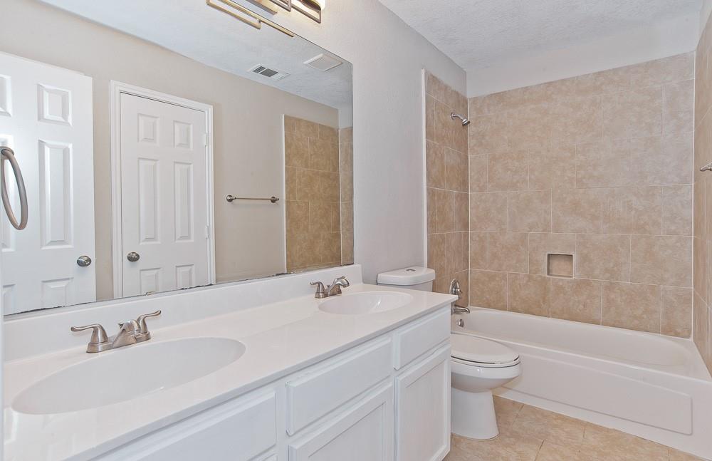 Whispering Meadow 2nd Inc Add - Residential Lease