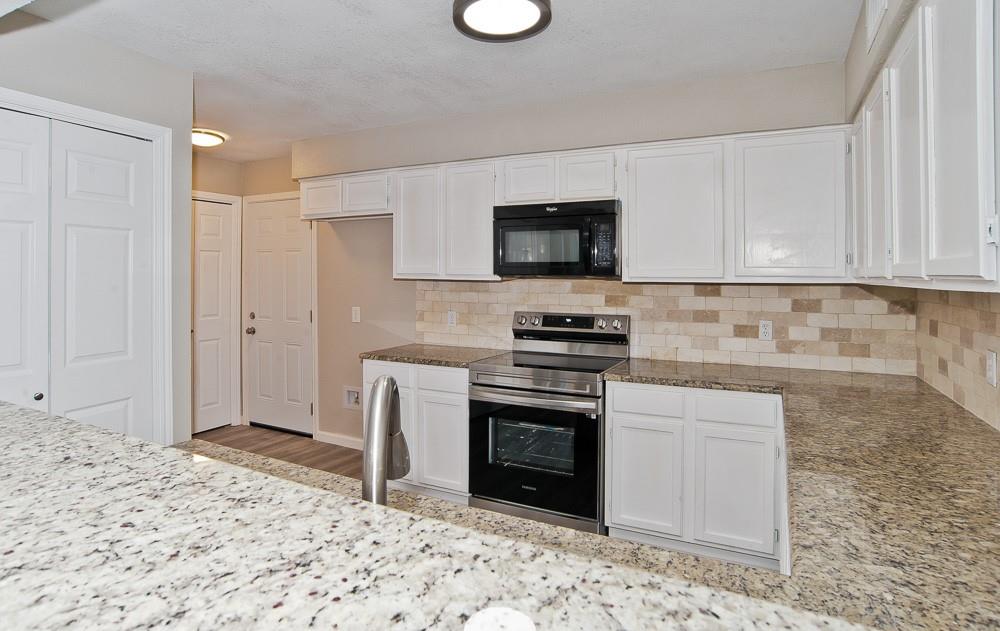 Whispering Meadow 2nd Inc Add - Residential Lease