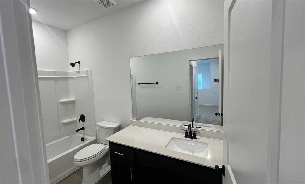 Sereno Oaks at Buckner Terrace - Residential