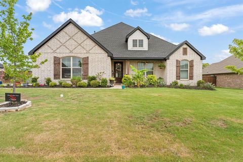Photo of 9448 Wildcat Ridge, Godley, TX 76044 (MLS # 21341602)