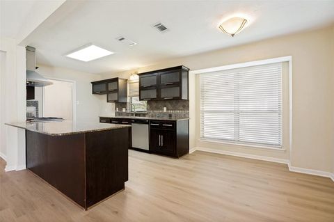 Tiny photo for 1507 Barclay Drive, Richardson, TX 75081 (MLS # 21331600)
