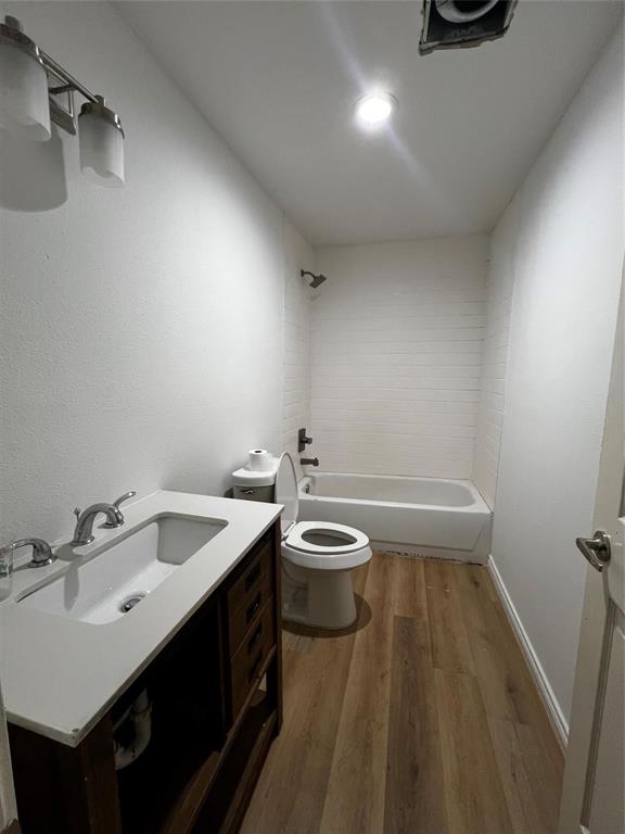 Gilroy Miss Carrie - Residential Income
