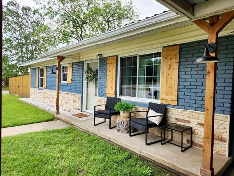 A home in Goldthwaite