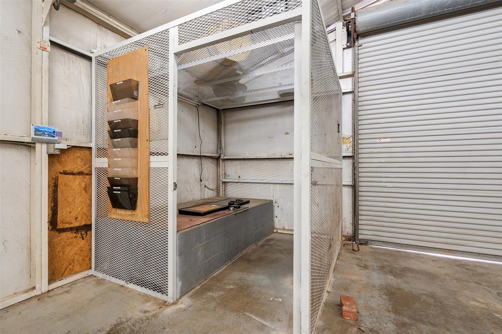 S J Robinson 423 - Residential