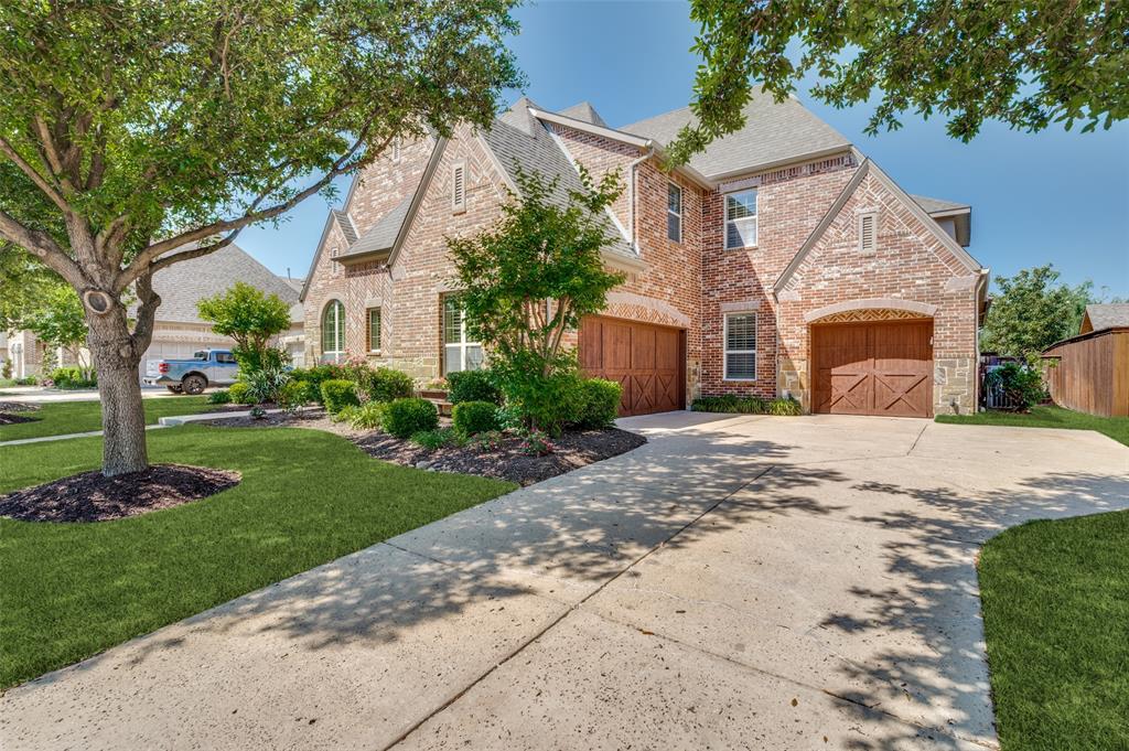 3321 Lochside