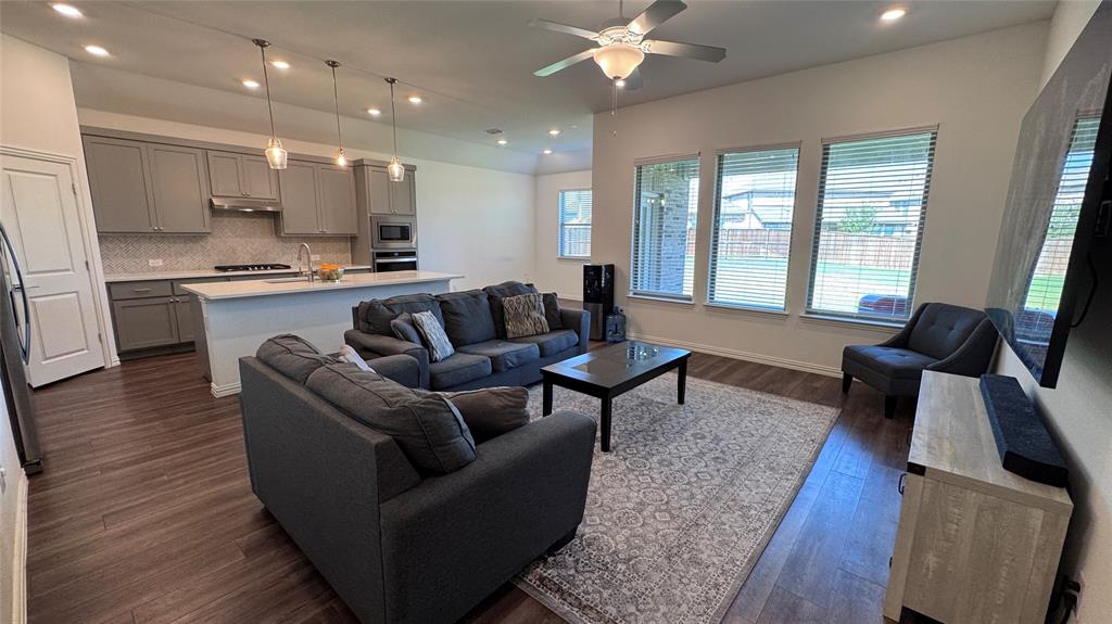 3829 Chicory Court