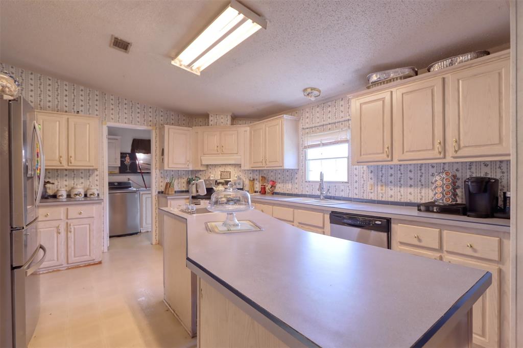 WILLOW BEND ESTATES SEC 1 - Residential