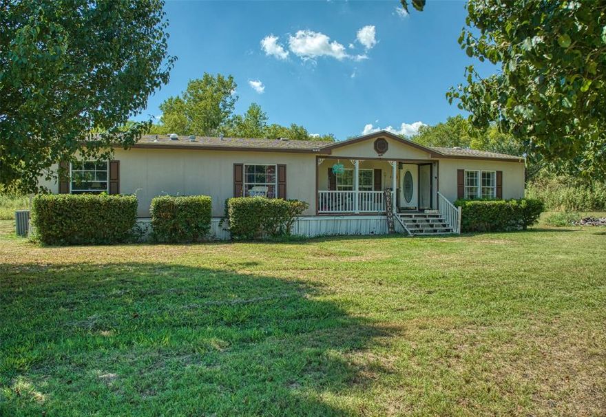 Come check out this spacious 3 bed 2 bath home perfectly situated on close to 1.7 acres of land right on the border of Dallas county and Kaufman county. This home offers the full potential of an open concept with exceptional space including 2 full sized bedrooms and an oversized primary bedroom complete with a double vanity, full sized tub and a huge walk in closet. Fall in love with the exceptional countertop and cabinet space in the kitchen equipped with an oversized kitchen island for cooking convenience.