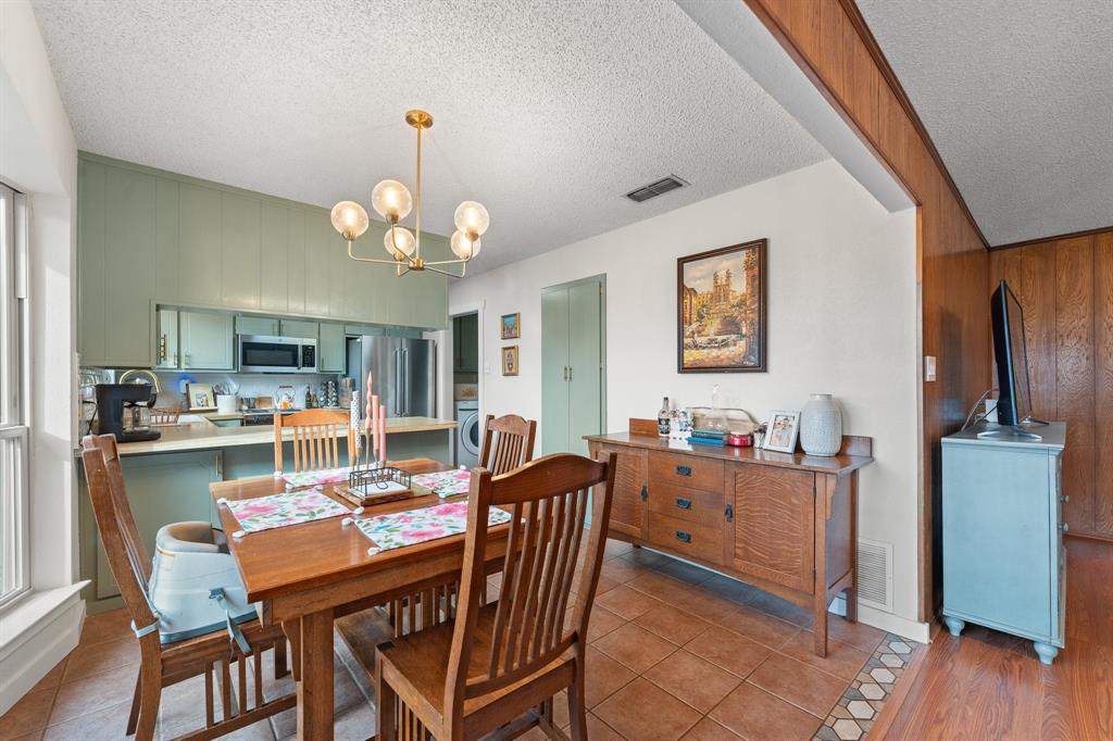 Lincoln Park - Residential