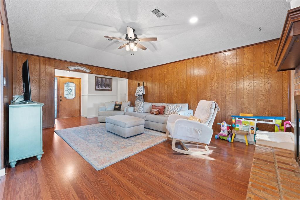 Lincoln Park - Residential