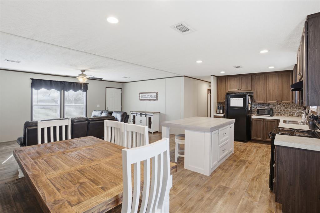 squires acres - Residential