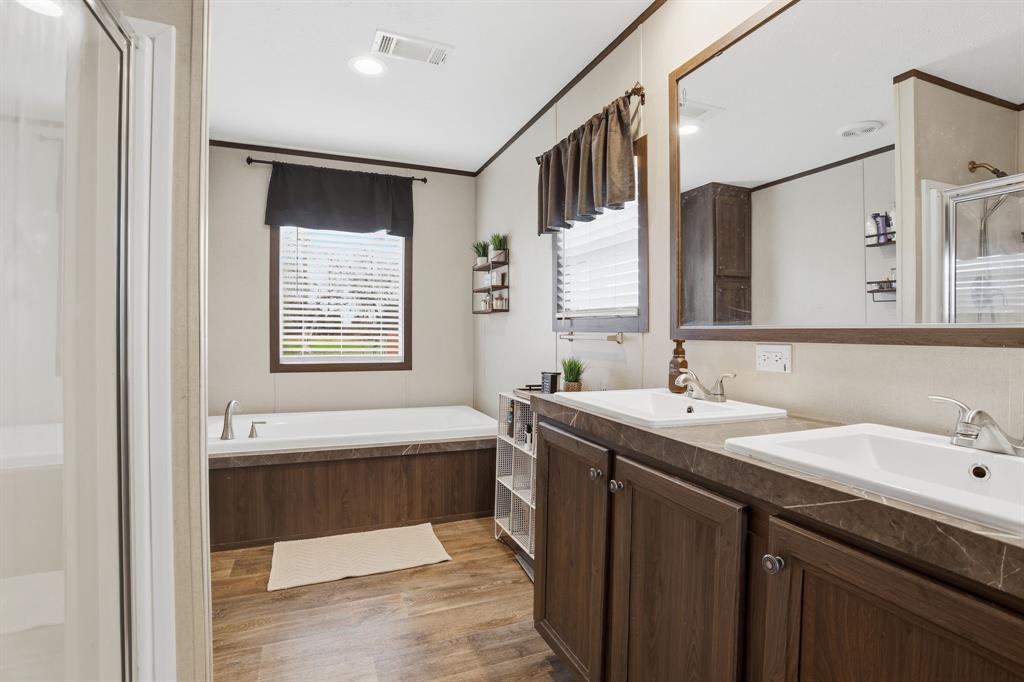 squires acres - Residential