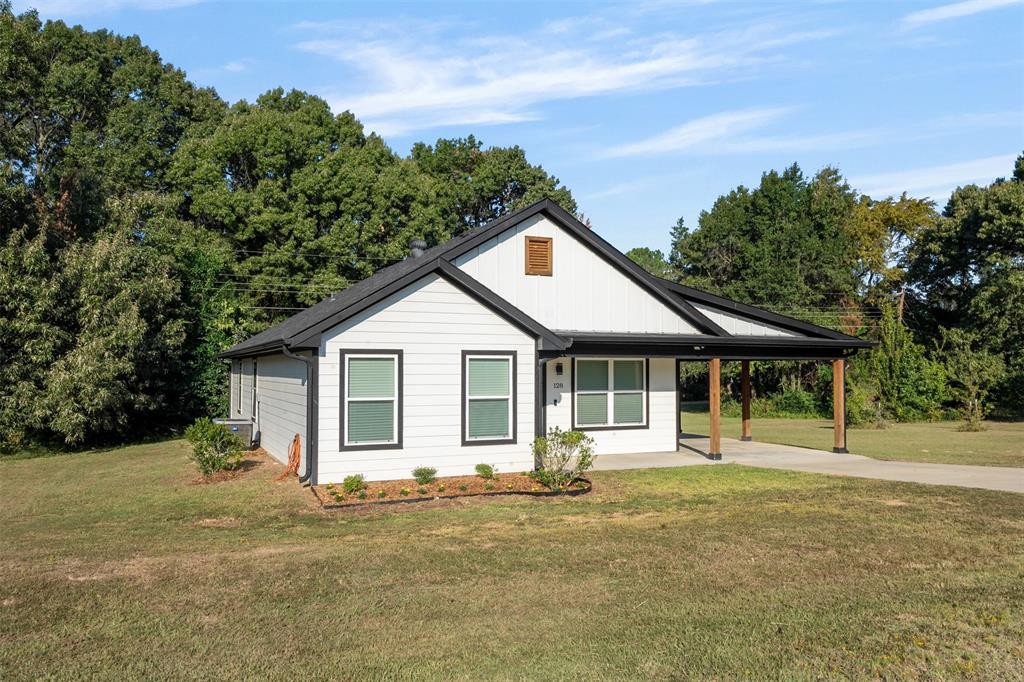 Baywood Estates - Residential