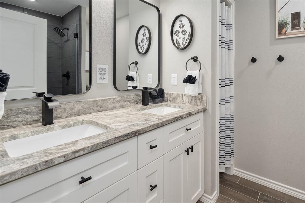 Baywood Estates - Residential