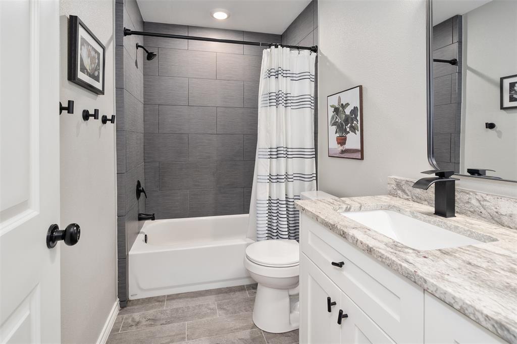 Baywood Estates - Residential