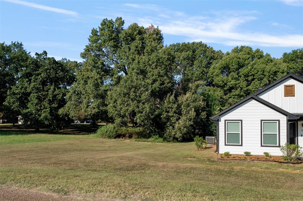 Baywood Estates - Residential