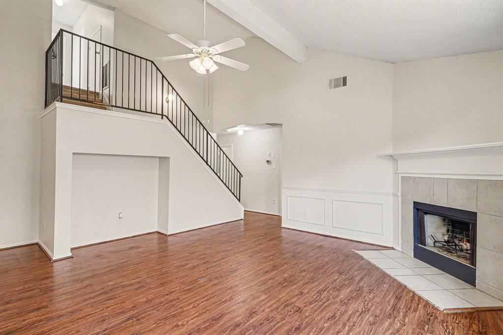 2541 Rivers Edge Drive