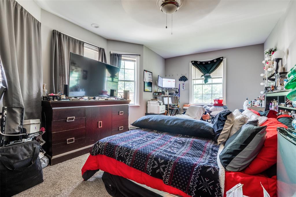 3622 Falls Drive