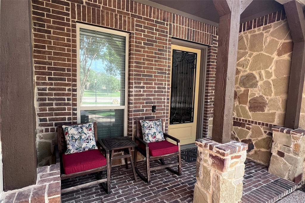 2733 Trophy Club Drive