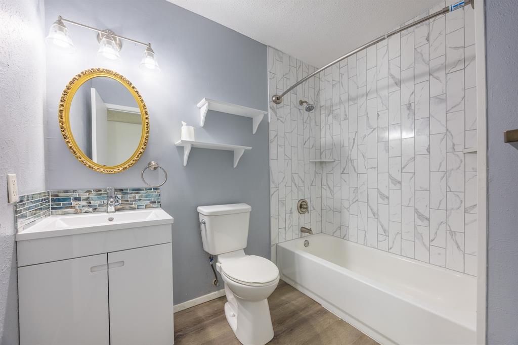 SOUTHWOOD ESTATES - Residential