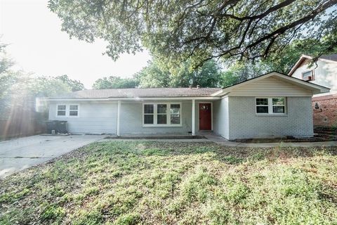 5232 Cockrell Avenue Fort Worth TX 76133