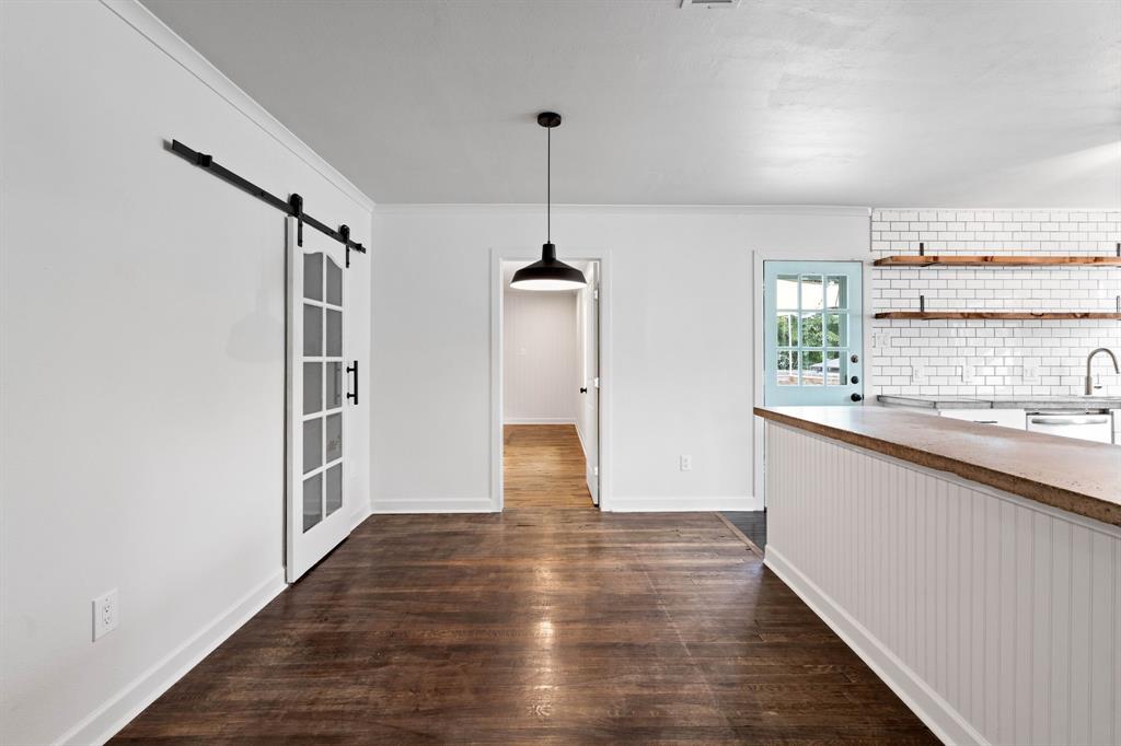 Cresta Blanca - Residential