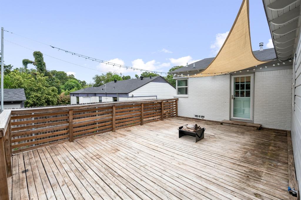 Cresta Blanca - Residential