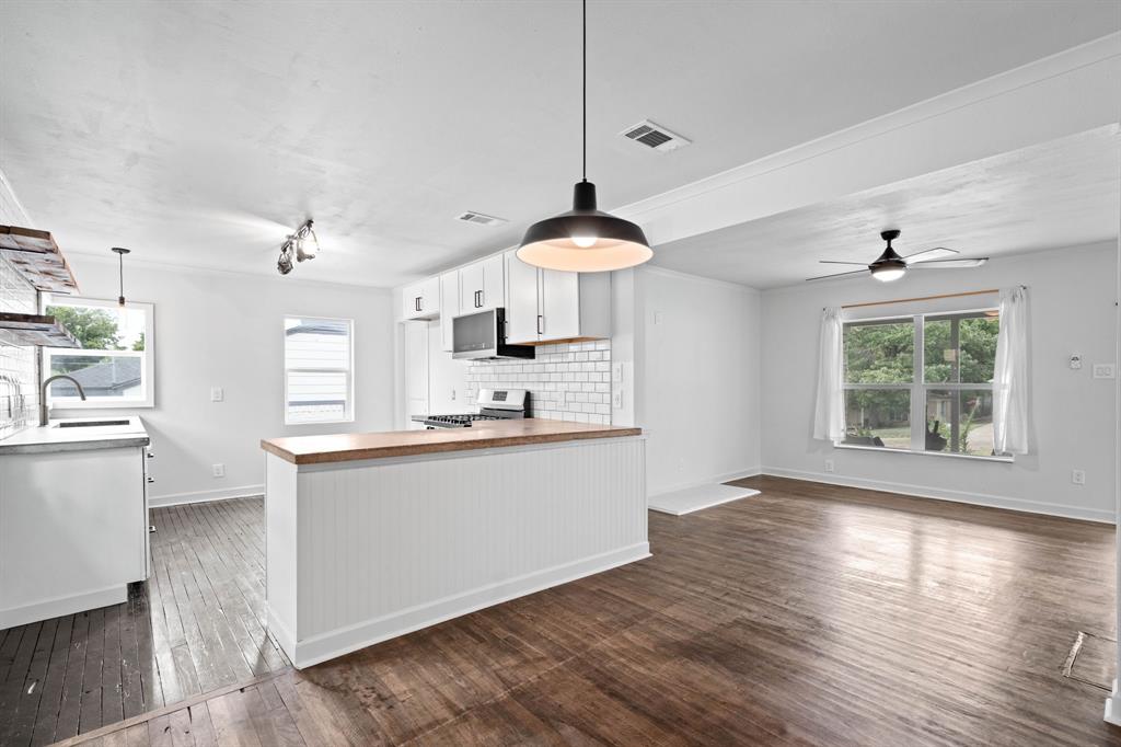 Cresta Blanca - Residential