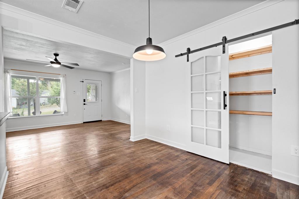 Cresta Blanca - Residential