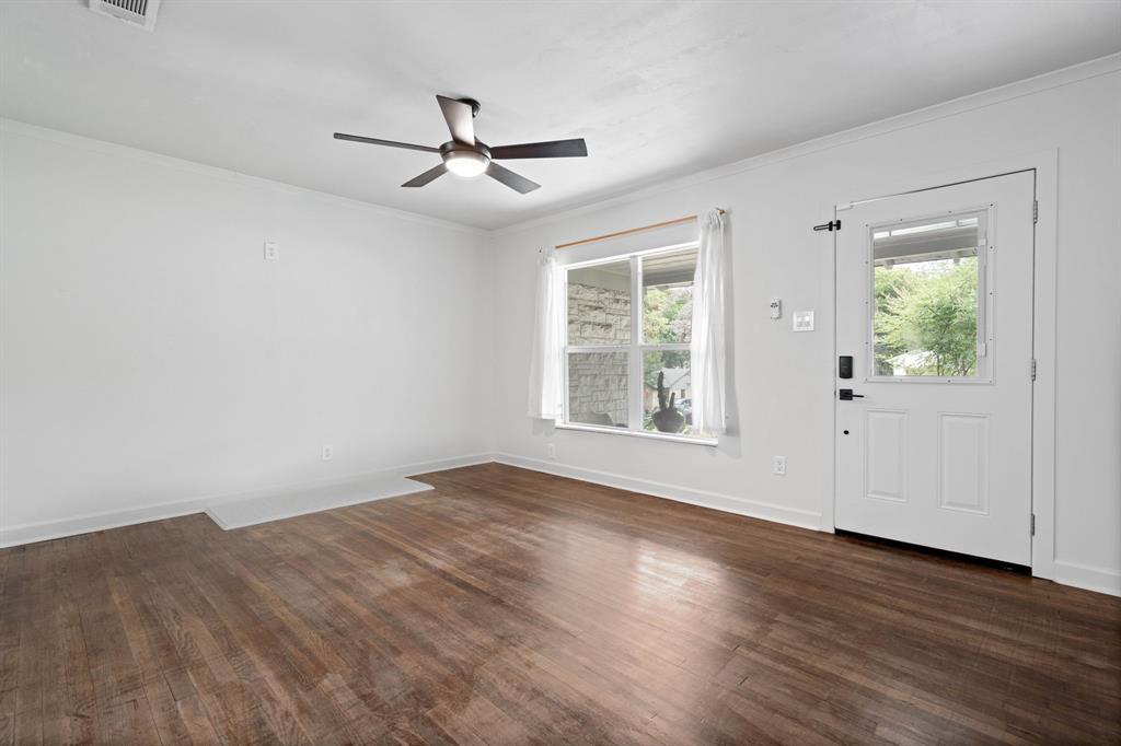 Cresta Blanca - Residential