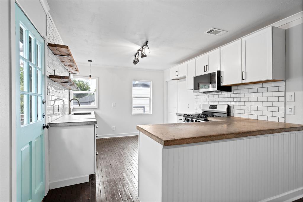 Cresta Blanca - Residential