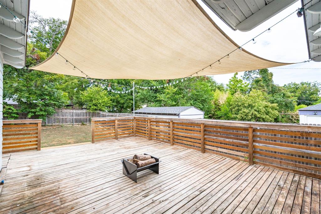 Cresta Blanca - Residential