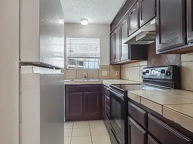 Highland Homes Add - Residential Lease