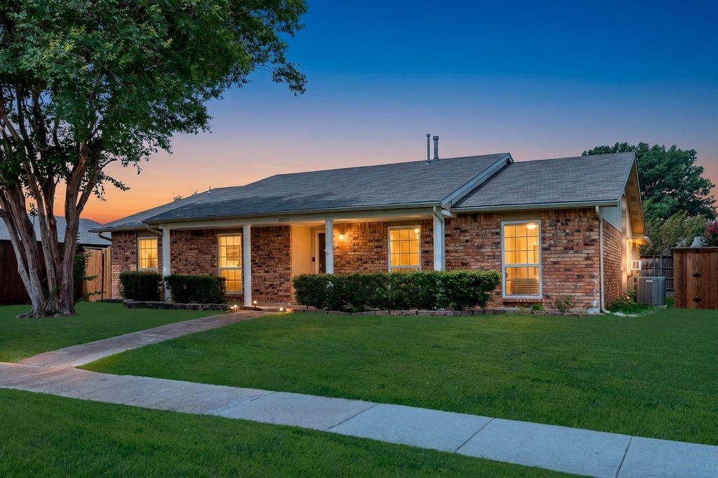 6005 Blair Oaks Drive