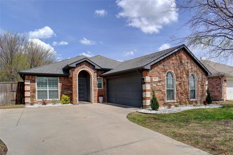 5908 Creekway Drive Denton TX 76226