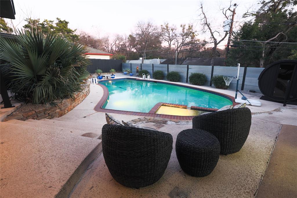 Lochwood Add Instl 10 - Residential